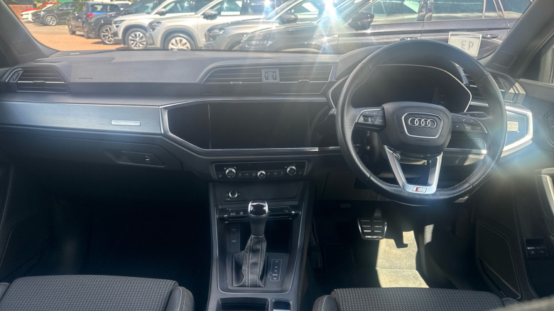 Audi Q3 45 TFSI e S Line 5dr S Tronic Estate
